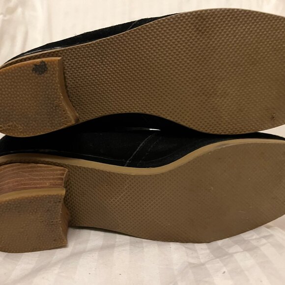 Vintage shearling boots, new soles, size 6 - Picture 5 of 5